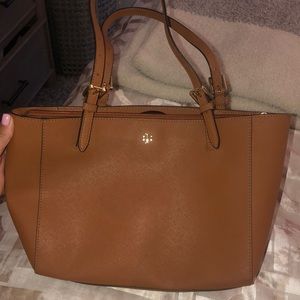 Tory Burch purse